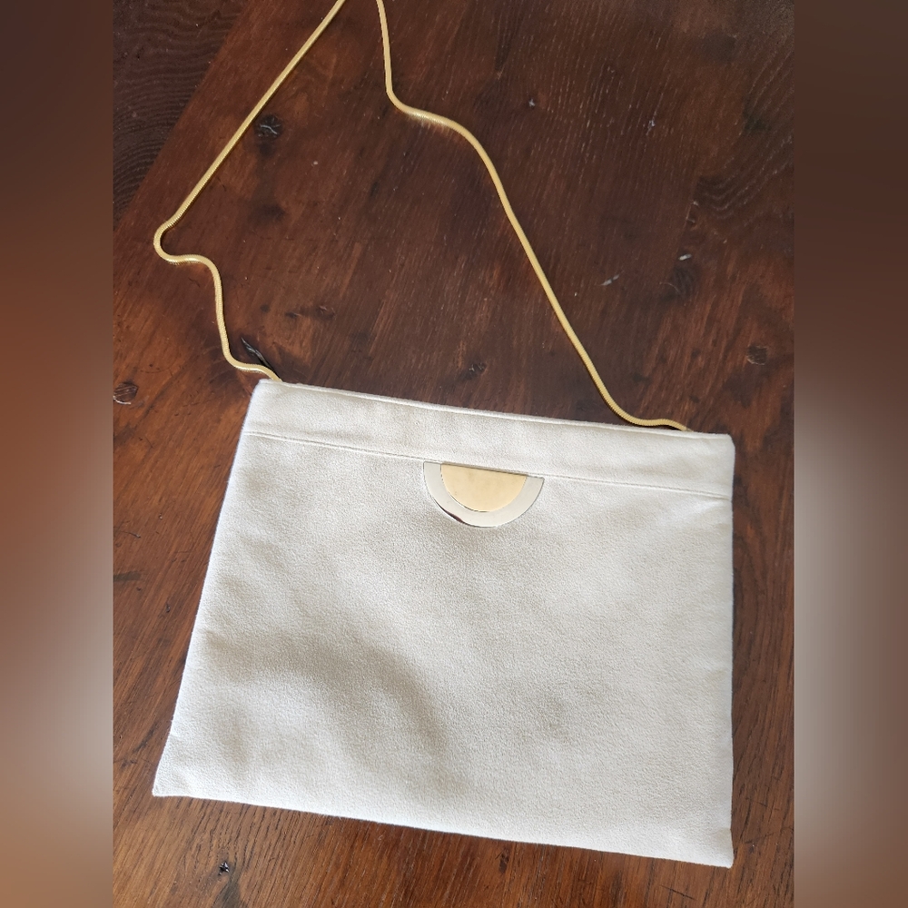 Vintage REVA Cream Evening Bag - Gold Serpentine Chain Clutch - Retro 70s/80s